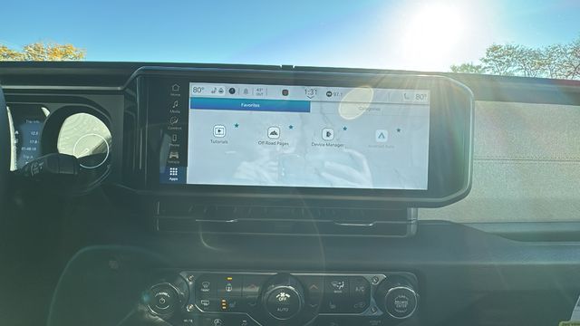 2026 Jeep Gladiator Sport S Image 19 of 29