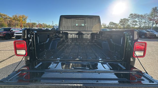 2026 Jeep Gladiator Sport S Image 10 of 29