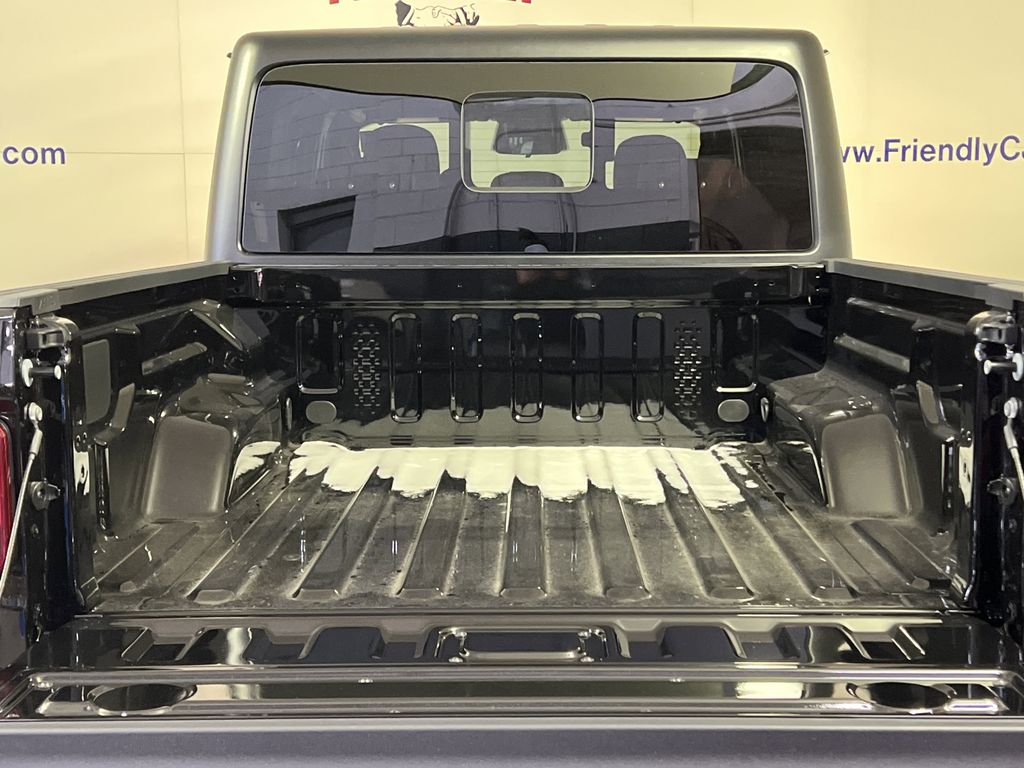 2026 Jeep Gladiator Sport S Image 6 of 24