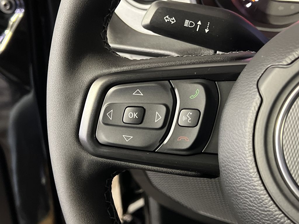 2026 Jeep Gladiator Sport S Image 18 of 24