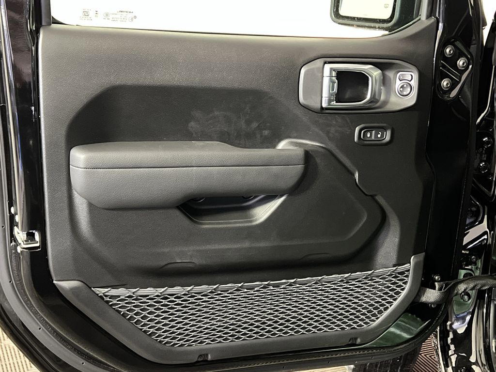 2026 Jeep Gladiator Sport S Image 24 of 24