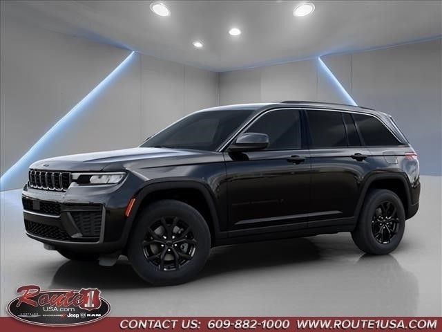 2026 Jeep Grand Cherokee Laredo Altitude Image 2 of 28