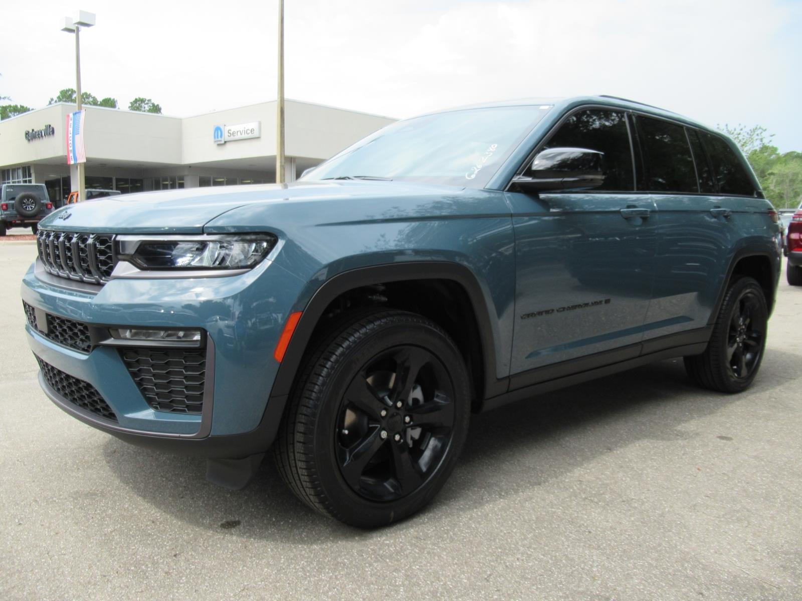 2026 Jeep Grand Cherokee Limited Image 1 of 35