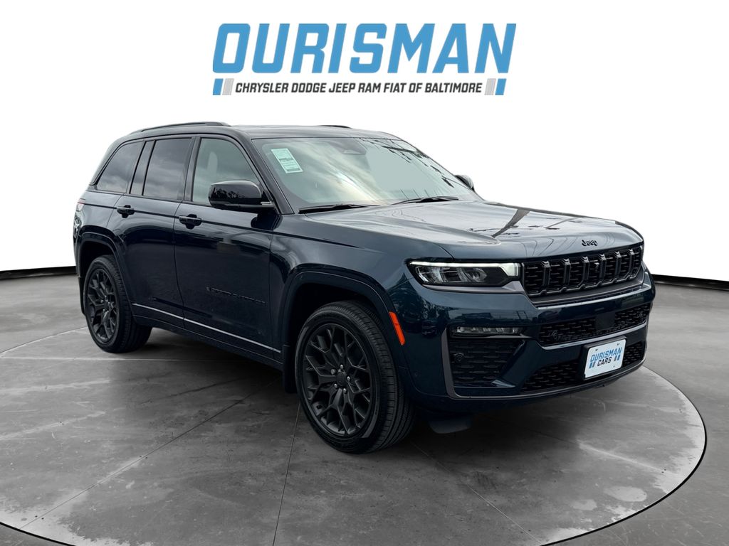 2026 Jeep Grand Cherokee Summit Image 3 of 21