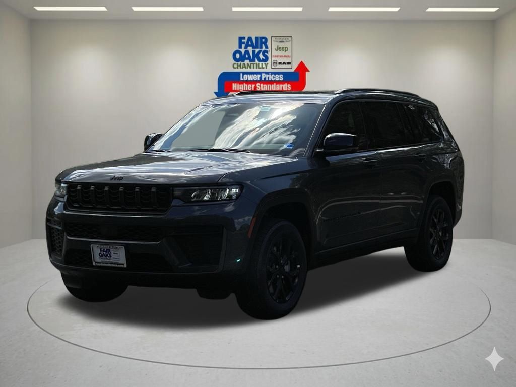 2026 Jeep Grand Cherokee L Laredo Altitude Image 1 of 23
