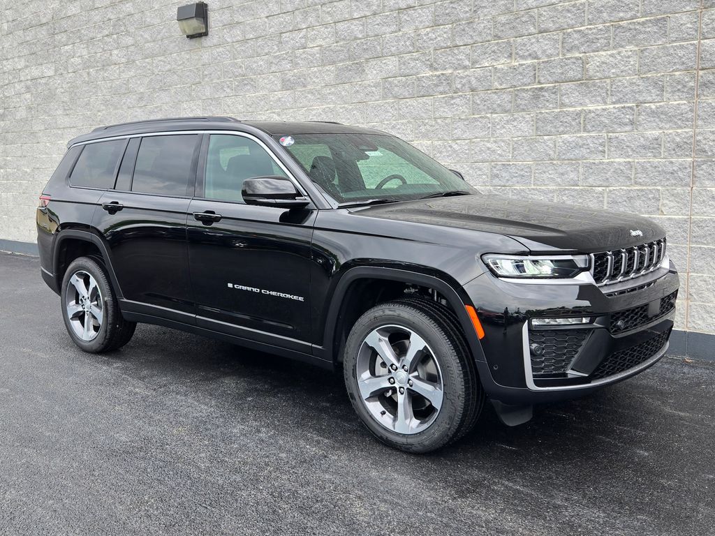 2026 Jeep Grand Cherokee L Limited Image 3 of 40