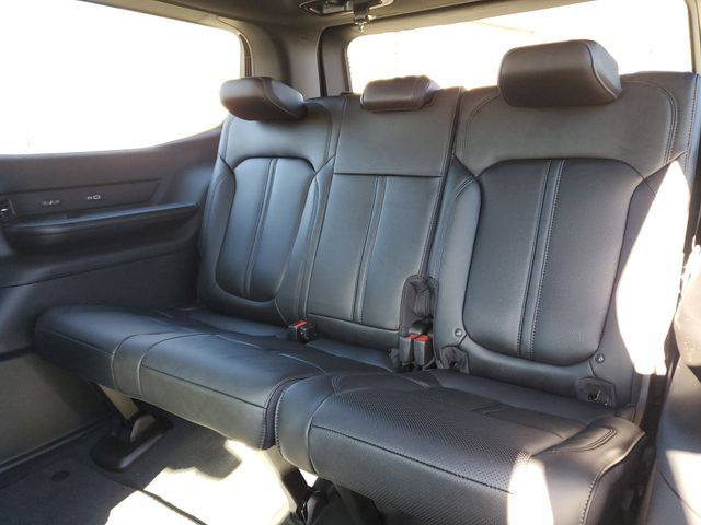 2026 Jeep Grand Wagoneer Limited Altitude Image 7 of 16