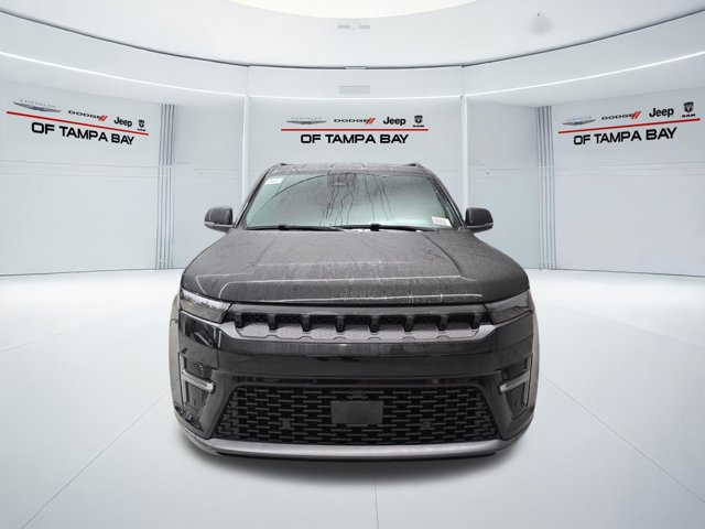 2026 Jeep Grand Wagoneer Limited Altitude Image 3 of 43