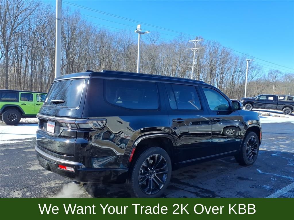 2026 Jeep Grand Wagoneer Summit Obsidian Image 2 of 16