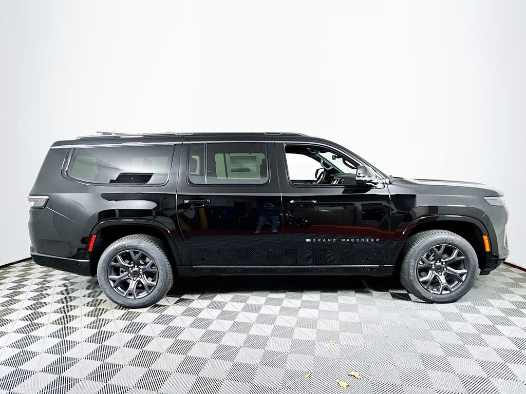 2026 Jeep Grand Wagoneer L Limited Altitude Image 2 of 35