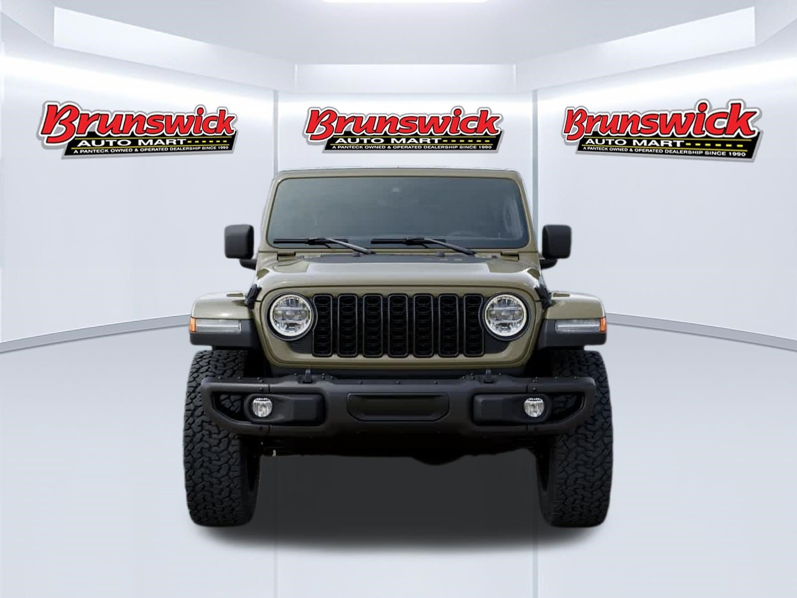 2026 Jeep Wrangler Willys 41 Image 3 of 26