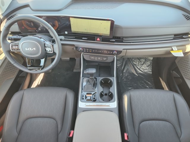 2026 Kia Carnival EX Image 12 of 21