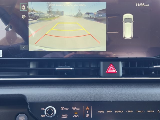 2026 Kia Carnival EX Image 15 of 21