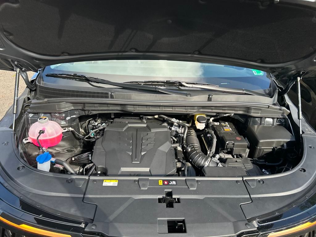 2026 Kia Carnival LX Image 9 of 34