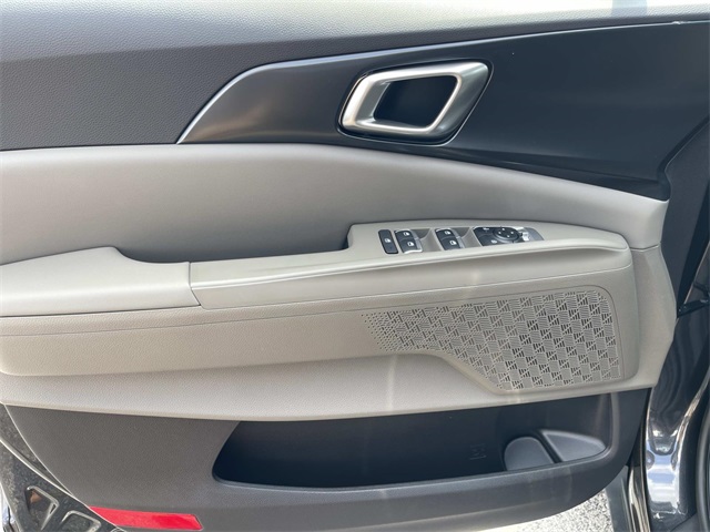 2026 Kia Carnival LX Image 21 of 30