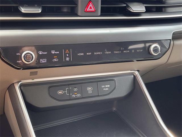 2026 Kia Carnival LX Image 27 of 30