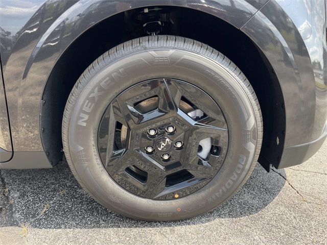 2026 Kia Carnival LX Image 9 of 30