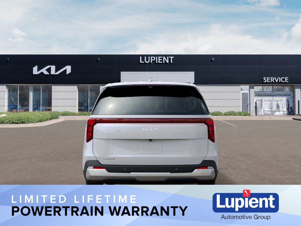 2026 Kia Carnival LXS Image 8 of 36