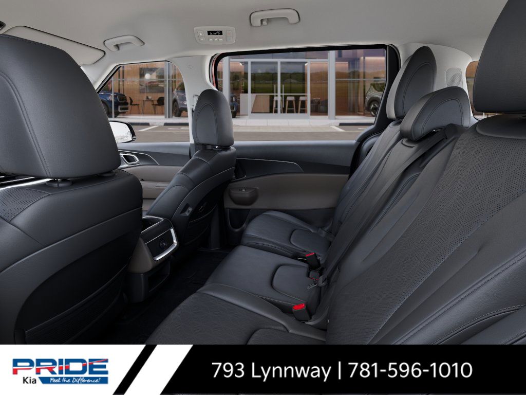 2026 Kia Carnival LXS Image 14 of 28