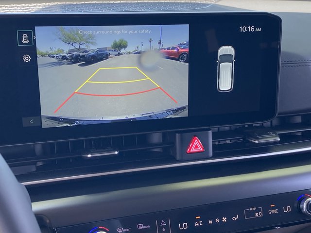 2026 Kia Carnival LXS Image 22 of 34