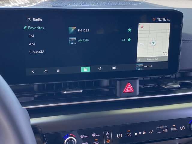 2026 Kia Carnival LXS Image 24 of 34