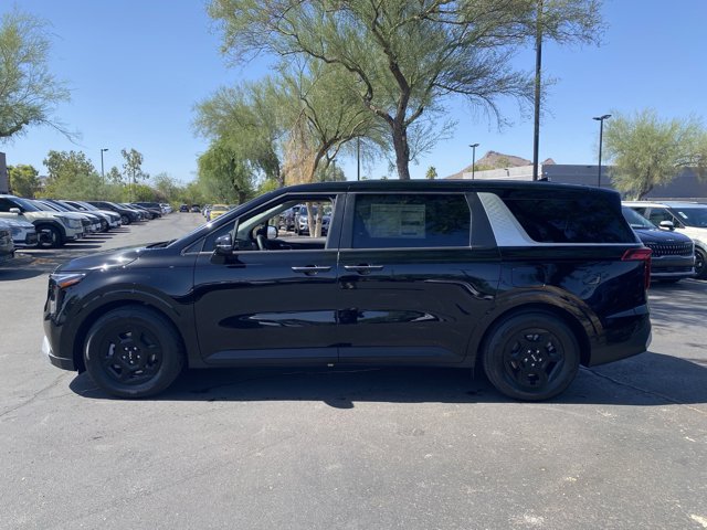 2026 Kia Carnival LXS Image 7 of 34