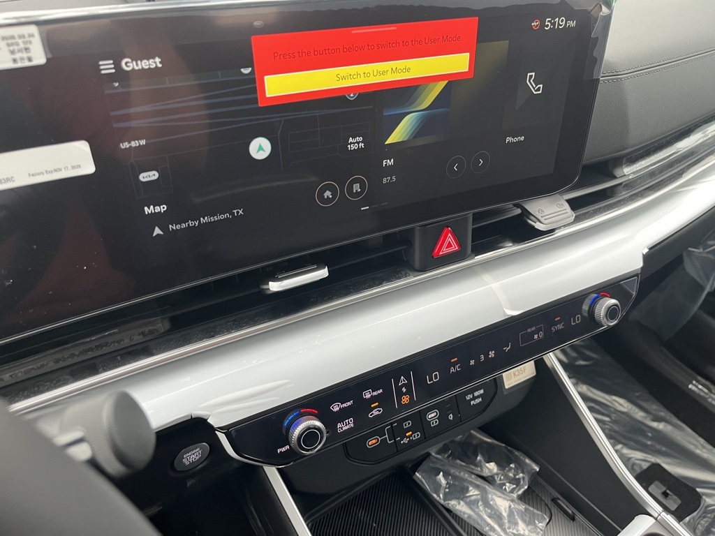 2026 Kia Carnival SX Image 12 of 19