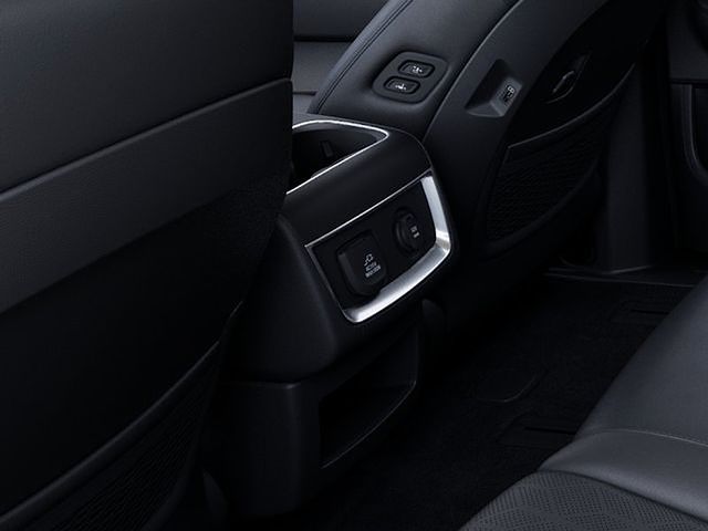 2026 Kia Carnival SX Image 21 of 27