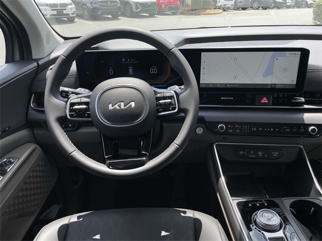 2026 Kia Carnival Hybrid EX Image 16 of 39