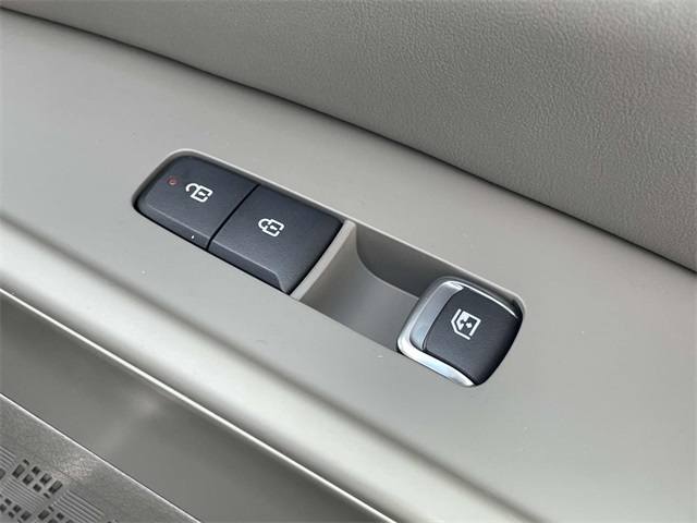 2026 Kia Carnival Hybrid EX Image 29 of 39