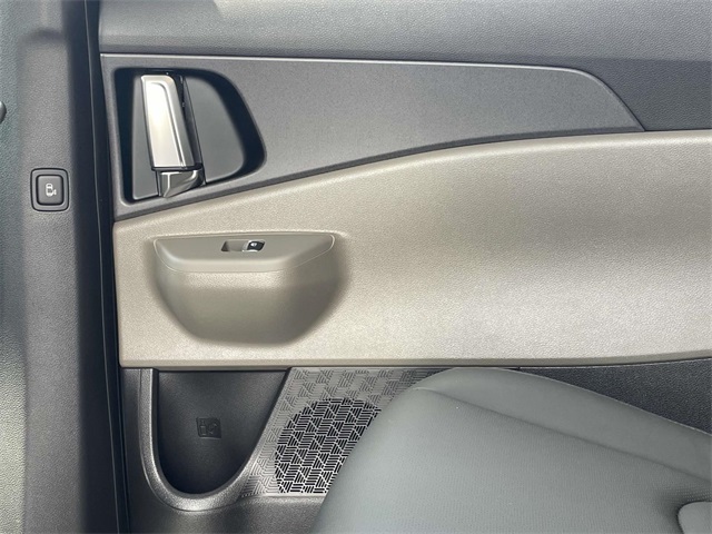 2026 Kia Carnival Hybrid EX Image 32 of 39