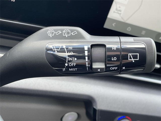 2026 Kia Carnival Hybrid EX Image 18 of 39