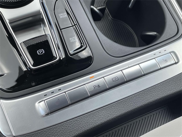 2026 Kia Carnival Hybrid EX Image 37 of 39