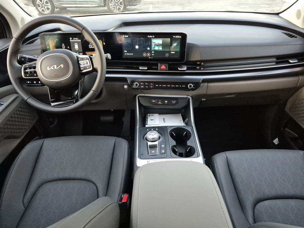 2026 Kia Carnival Hybrid LXS Image 10 of 26