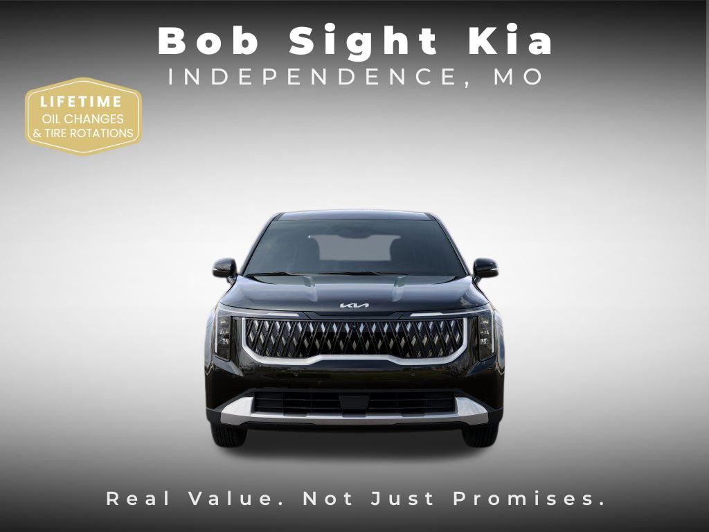 2026 Kia Carnival Hybrid LXS Image 3 of 27