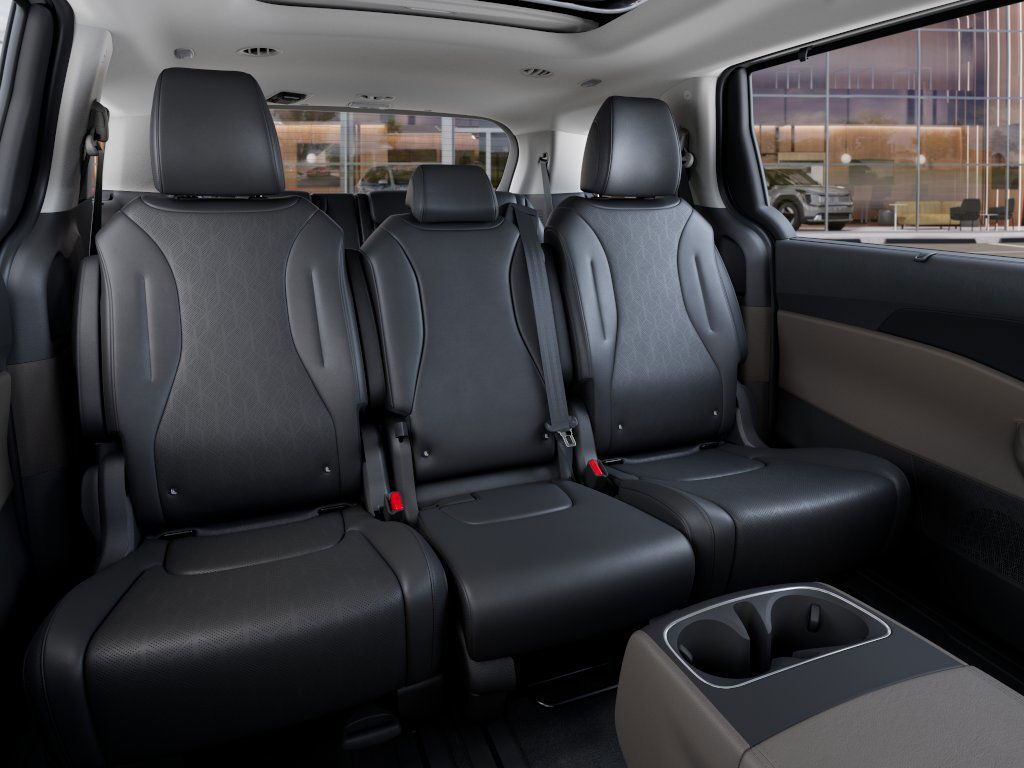 2026 Kia Carnival Hybrid SX Image 10 of 28