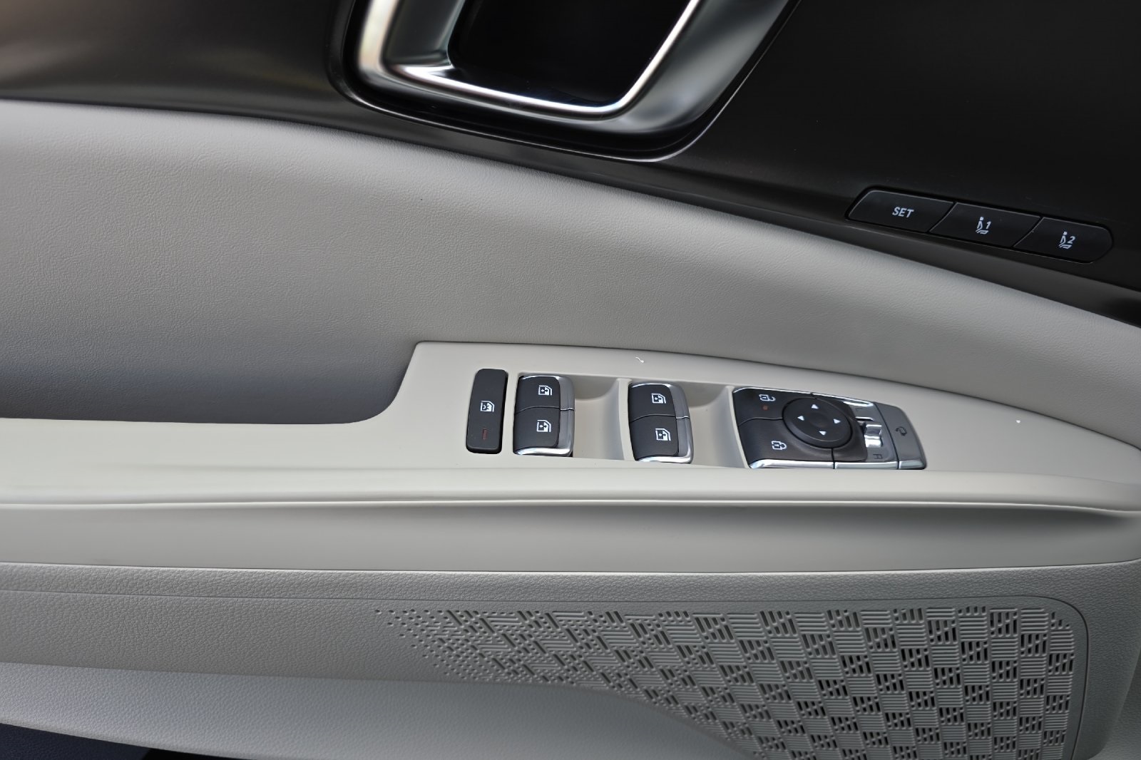 2026 Kia Carnival Hybrid SX Image 23 of 24