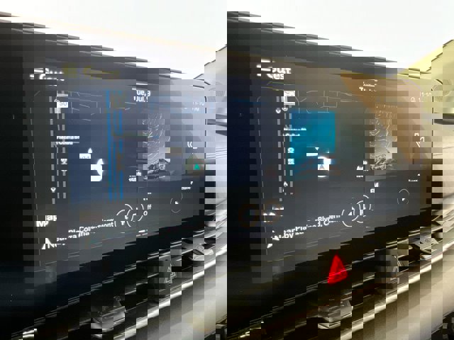 2026 Kia Carnival Hybrid SX Image 21 of 38