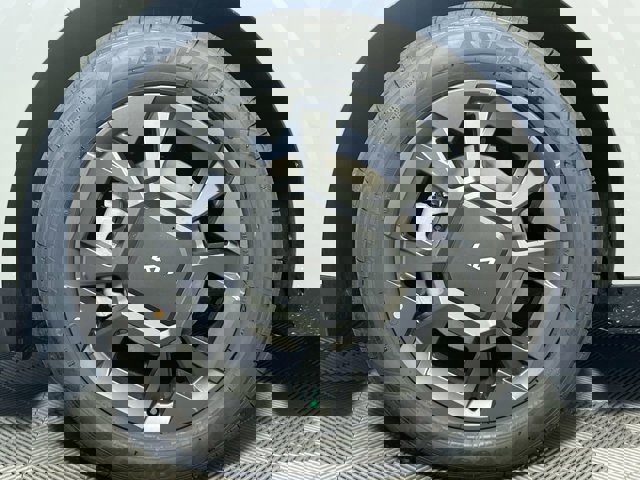 2026 Kia Carnival Hybrid SX Image 9 of 38