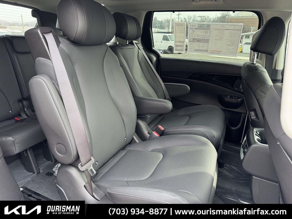 2026 Kia Carnival Hybrid SX Prestige Image 10 of 29