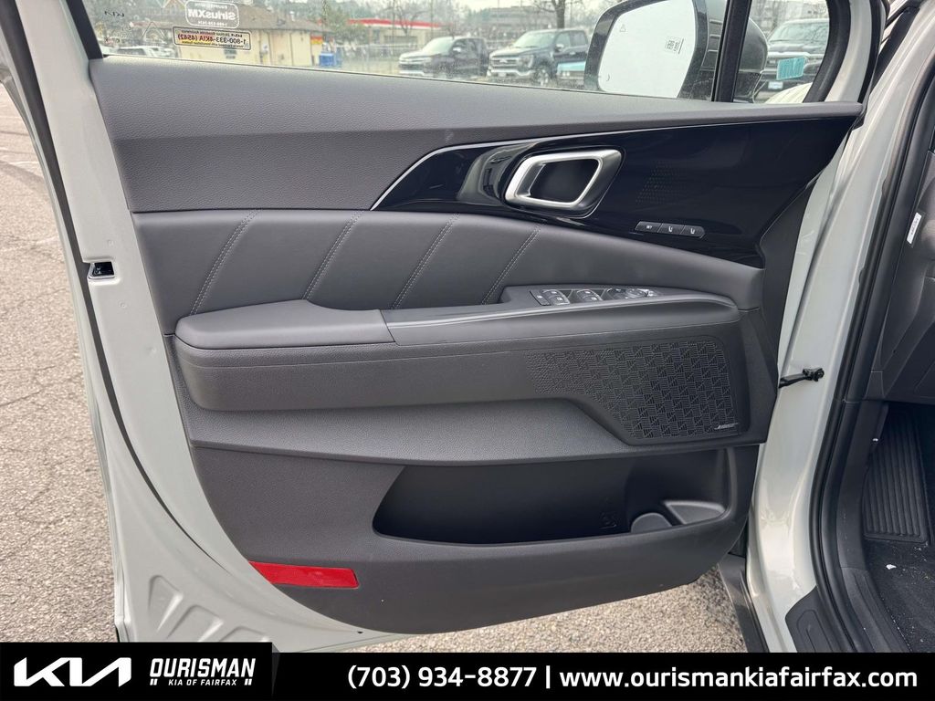 2026 Kia Carnival Hybrid SX Prestige Image 22 of 29