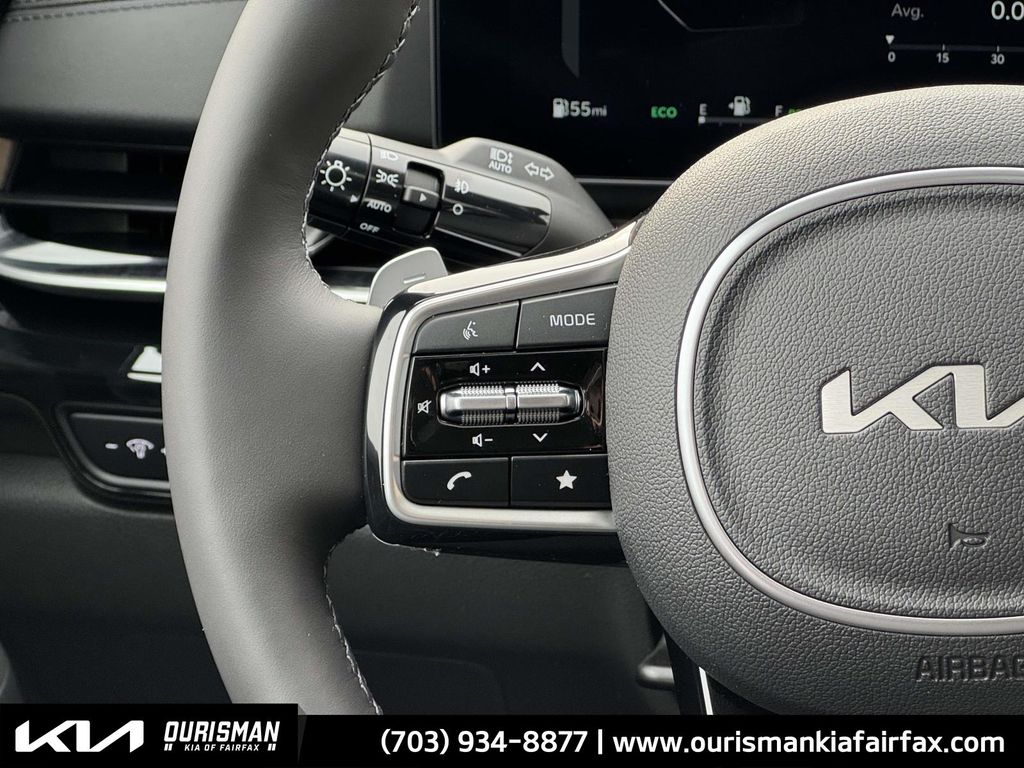 2026 Kia Carnival Hybrid SX Prestige Image 16 of 29