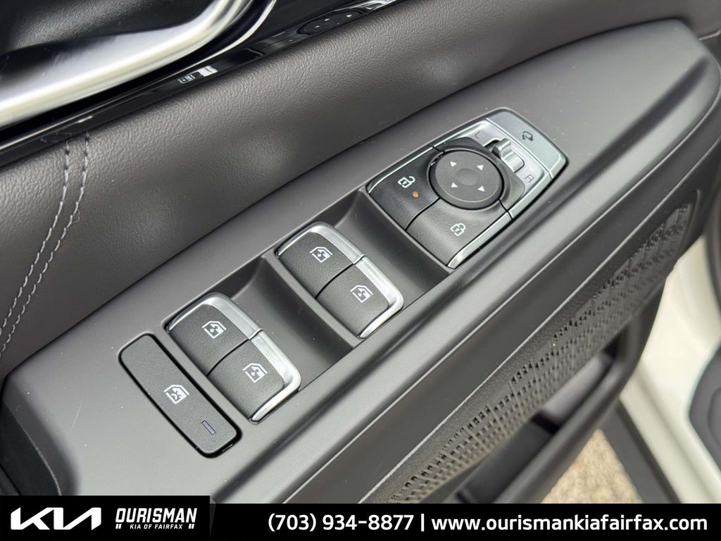 2026 Kia Carnival Hybrid SX Prestige Image 23 of 29