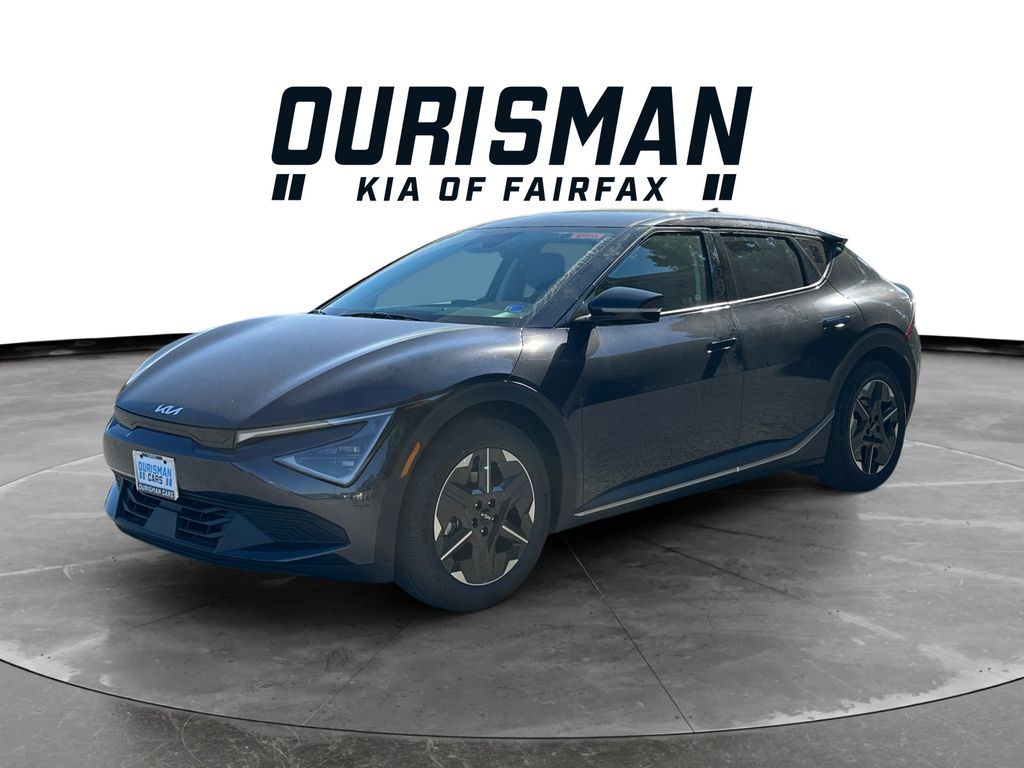 2026 Kia EV6 Light Long Range Image 1 of 27