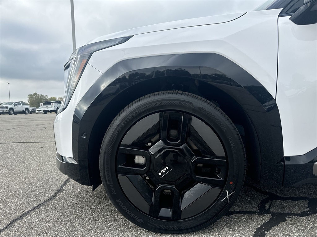 2026 Kia EV9 GT-Line Image 10 of 28