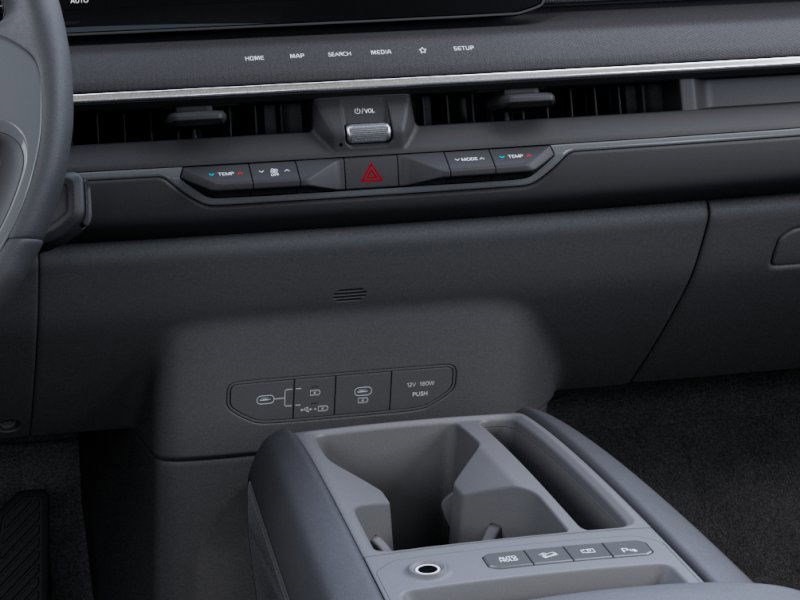 Vehicle image 23 of 36