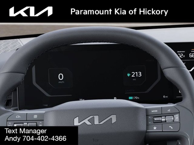 Vehicle image 17 of 27