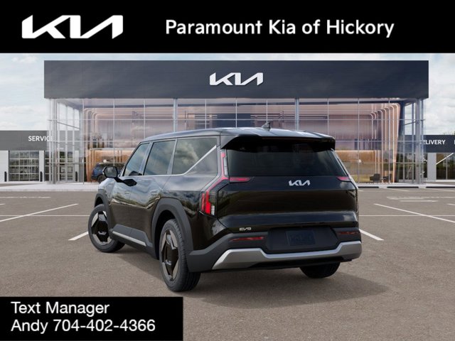 Vehicle image 9 of 27
