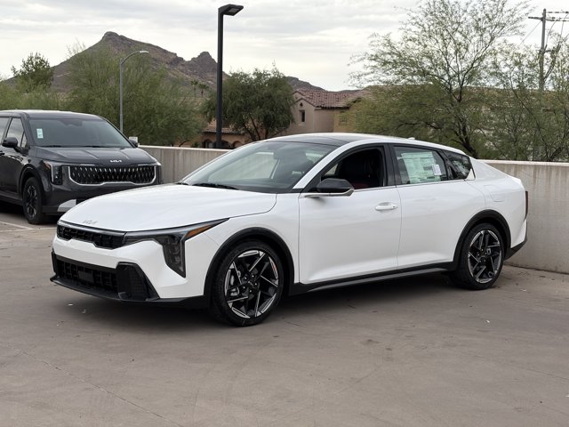 2026 Kia K4 GT-Line Image 1 of 33