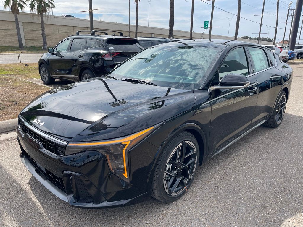 2026 Kia K4 GT-Line Image 1 of 29